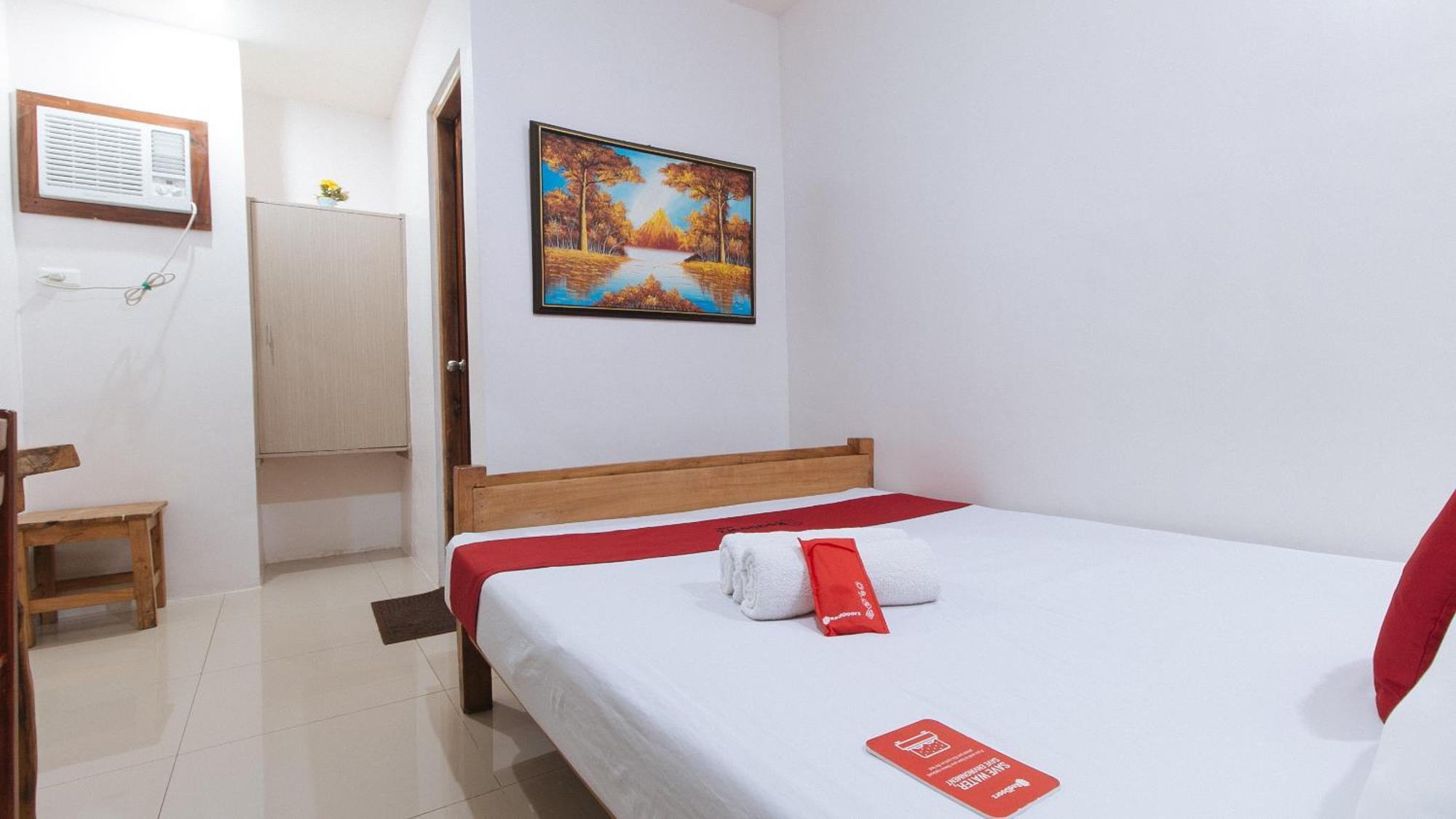 Reddoorz Plus @ Jollydays Hotel Nueva Ecija San Jose  Esterno foto