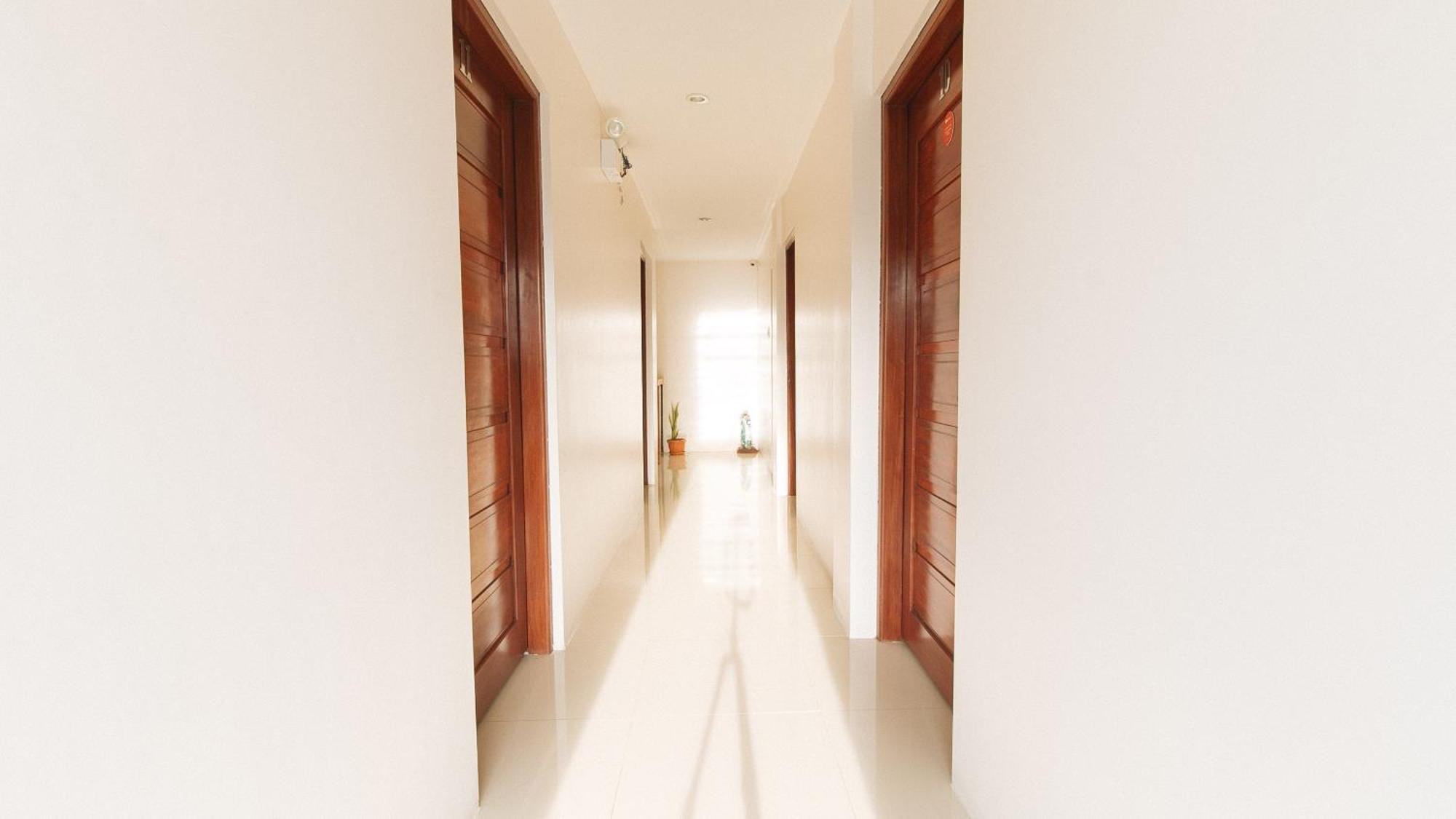Reddoorz Plus @ Jollydays Hotel Nueva Ecija San Jose  Esterno foto